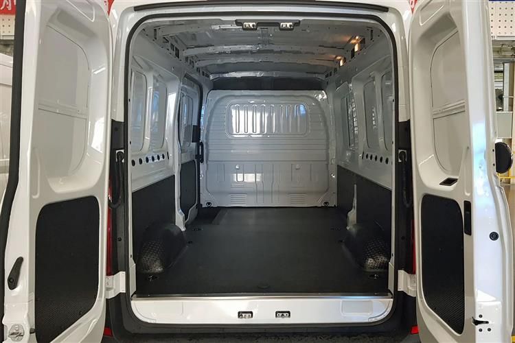 MAXUS DELIVER 9 Van High Roof L3 FWD 2.0 D20 FWD 163PS LUX Van High